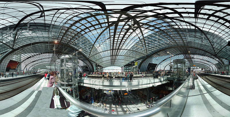 File:Berlin Hauptbahnhof 180 panorama top level.jpg